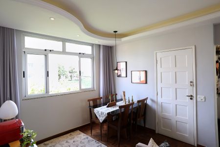 Apartamento à venda com 54m², 2 quartos e 1 vagaSala