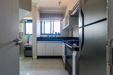 Apartamento para alugar com 124m², 2 quartos e 2 vagasCozinha