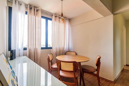 Sala de apartamento para alugar com 2 quartos, 124m² em Parque Ipe, São Paulo