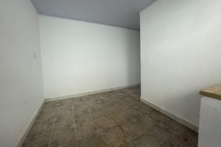 Casa para alugar com 1 quarto, 12m² em Vila Nova Cachoeirinha, São Paulo
