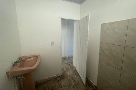 Casa para alugar com 1 quarto, 12m² em Vila Nova Cachoeirinha, São Paulo