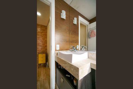 Banheiro  de apartamento à venda com 1 quarto, 47m² em Penha de França, São Paulo