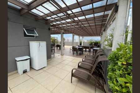 Apartamento à venda com 68m², 2 quartos e 1 vaga Apartamento à venda com 68m², 2 quartos e 1 vagaCobertura