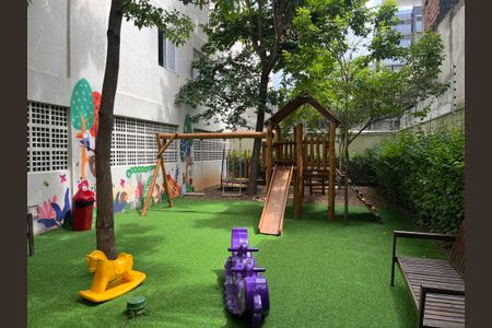 Apartamento à venda com 68m², 2 quartos e 1 vaga Apartamento à venda com 68m², 2 quartos e 1 vagaÁrea comum - Playground