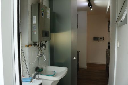 Apartamento à venda com 68m², 2 quartos e 1 vagaÁrea de Serviço