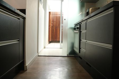 Apartamento à venda com 68m², 2 quartos e 1 vagaCozinha