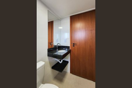 Banheiro  de apartamento para alugar com 1 quarto, 39m² em Vila Alvinopolis, São Bernardo do Campo