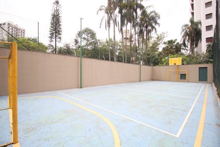 Apartamento para alugar com 150m², 3 quartos e 3 vagasQuadra Esportiva