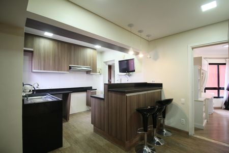 Apartamento para alugar com 150m², 3 quartos e 3 vagasCozinha - Armários