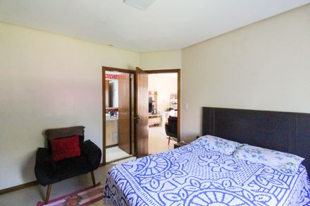 Casa à venda com 100m², 3 quartos e 3 vagasSuíte