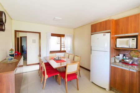 Casa à venda com 100m², 3 quartos e 3 vagasCozinha