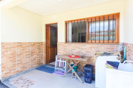 Casa à venda com 100m², 3 quartos e 3 vagasÁrea externa