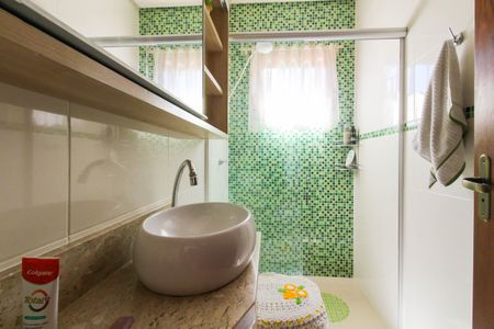 Casa à venda com 100m², 3 quartos e 3 vagasBanheiro