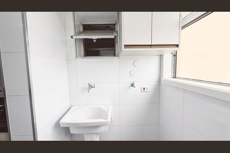 Apartamento à venda com 60m², 3 quartos e 1 vagaÁrea de Serviço