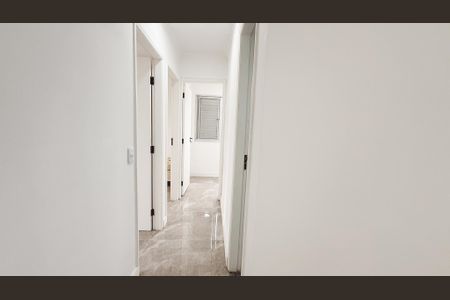 Corredor de apartamento à venda com 3 quartos, 60m² em Tucuruvi, São Paulo