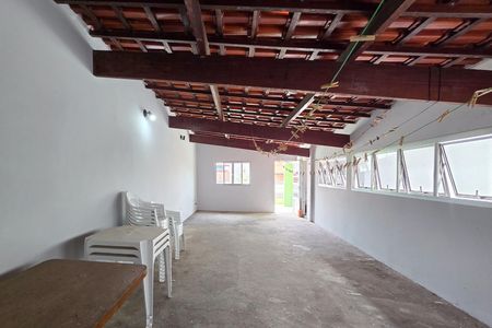 Casa à venda com 120m², 4 quartos e 2 vagasÁrea  - Churrasqueira