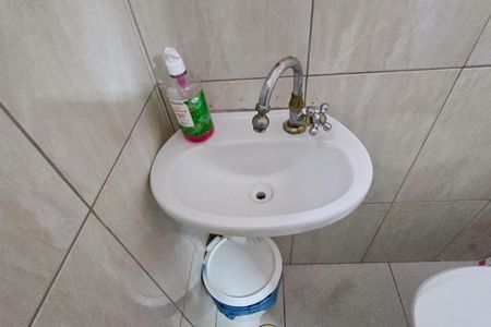 Casa à venda com 120m², 4 quartos e 2 vagasLavabo 2