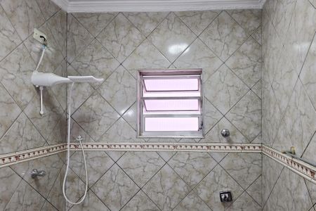 Casa à venda com 120m², 4 quartos e 2 vagasBanheiro Social