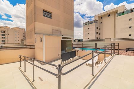 Apartamento para alugar com 68m², 2 quartos e 1 vaga