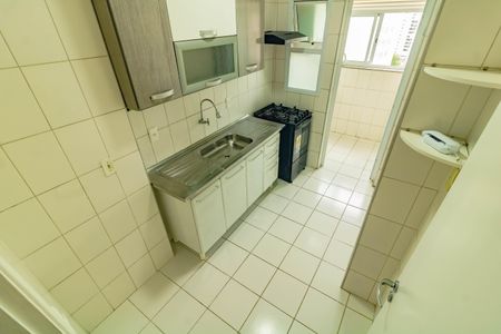 Apartamento para alugar com 68m², 2 quartos e 1 vaga