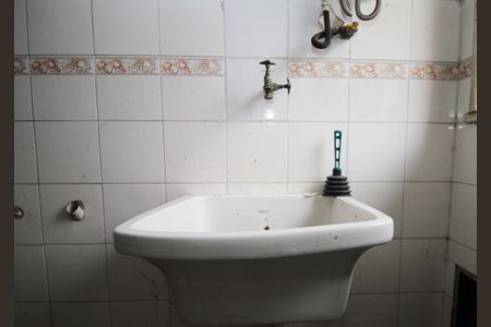 Apartamento para alugar com 68m², 2 quartos e 1 vagaÁrea de Serviço