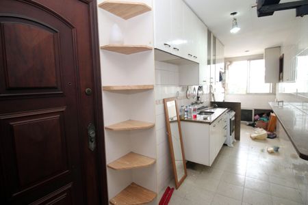 Apartamento para alugar com 68m², 2 quartos e 1 vagaCozinha