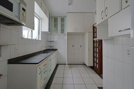 Apartamento à venda com 158m², 3 quartos e 3 vagasCozinha