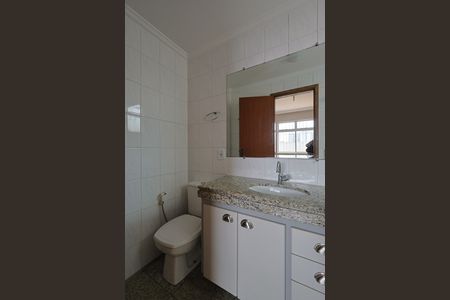 Apartamento à venda com 158m², 3 quartos e 3 vagasBanheiro da Suíte