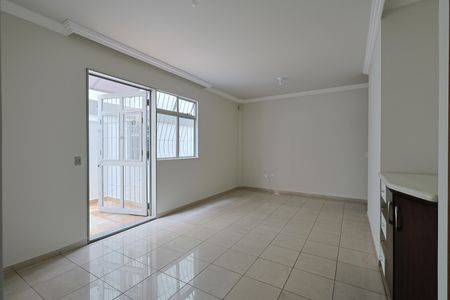 Sala de apartamento à venda com 3 quartos, 158m² em Sagrada Família, Belo Horizonte