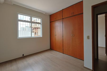 Apartamento à venda com 158m², 3 quartos e 3 vagasQuarto 3 - Suíte