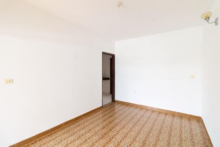 Casa para alugar com 2 quartos, 110m² em Jardim Ivana, São Paulo