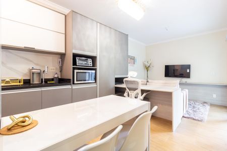 Apartamento para alugar com 57m², 1 quarto e 1 vagaSala/Cozinha