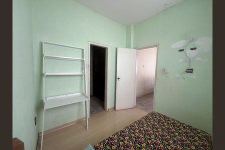 Casa à venda com 165m², 3 quartos e 4 vagasSuíte