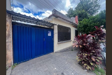 Casa à venda com 165m², 3 quartos e 4 vagasPlaquinha