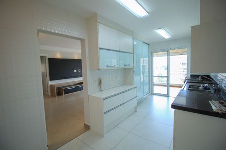Apartamento à venda com 141m², 3 quartos e 2 vagas