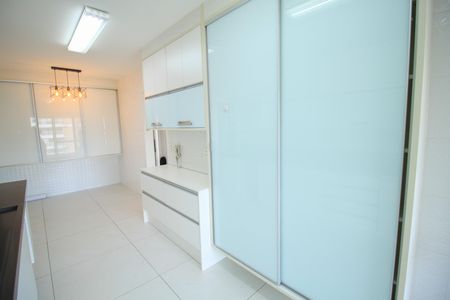 Apartamento à venda com 141m², 3 quartos e 2 vagas