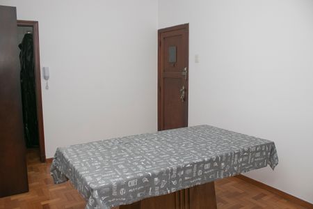 Sala de apartamento para alugar com 2 quartos, 85m² em Cruzeiro, Belo Horizonte