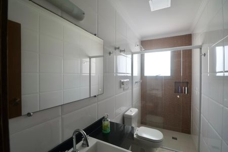 Apartamento para alugar com 114m², 3 quartos e 2 vagasBanheiro Social