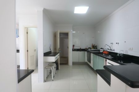 Apartamento para alugar com 114m², 3 quartos e 2 vagasCozinha
