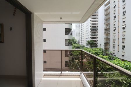 Varanda de apartamento para alugar com 3 quartos, 114m² em Centro, Guarujá