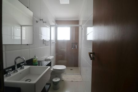 Apartamento para alugar com 114m², 3 quartos e 2 vagasBanheiro Social