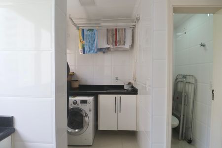 Apartamento para alugar com 114m², 3 quartos e 2 vagasÁrea de Serviço