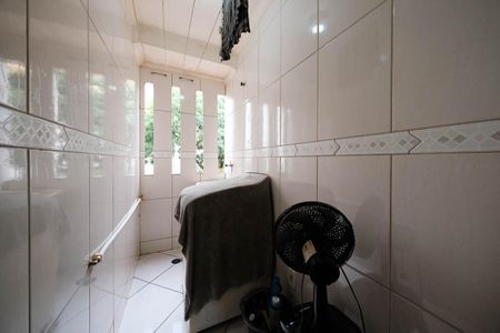 Apartamento à venda com 48m², 2 quartos e 1 vagaCozinha e Área de Serviço