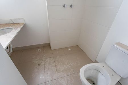 Apartamento à venda com 130m², 3 quartos e 3 vagas Apartamento à venda com 130m², 3 quartos e 3 vagasBanheiro da suíte 1