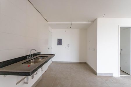 Apartamento à venda com 130m², 3 quartos e 3 vagas Apartamento à venda com 130m², 3 quartos e 3 vagasCozinha
