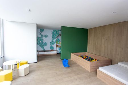 Apartamento à venda com 130m², 3 quartos e 3 vagas Apartamento à venda com 130m², 3 quartos e 3 vagasBrinquedoteca