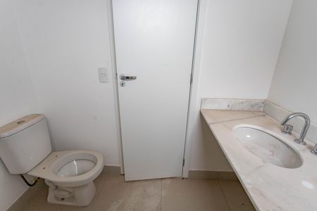 Apartamento à venda com 130m², 3 quartos e 3 vagas Apartamento à venda com 130m², 3 quartos e 3 vagasBanheiro da suíte 1