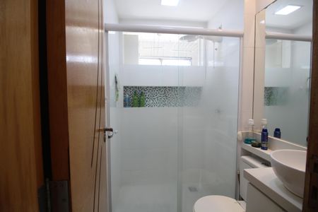 Apartamento à venda com 60m², 3 quartos e 1 vagaBanheiro Social