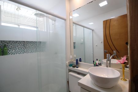 Apartamento à venda com 60m², 3 quartos e 1 vagaBanheiro Social