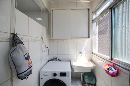 Apartamento à venda com 60m², 3 quartos e 1 vagaÁrea de Serviço